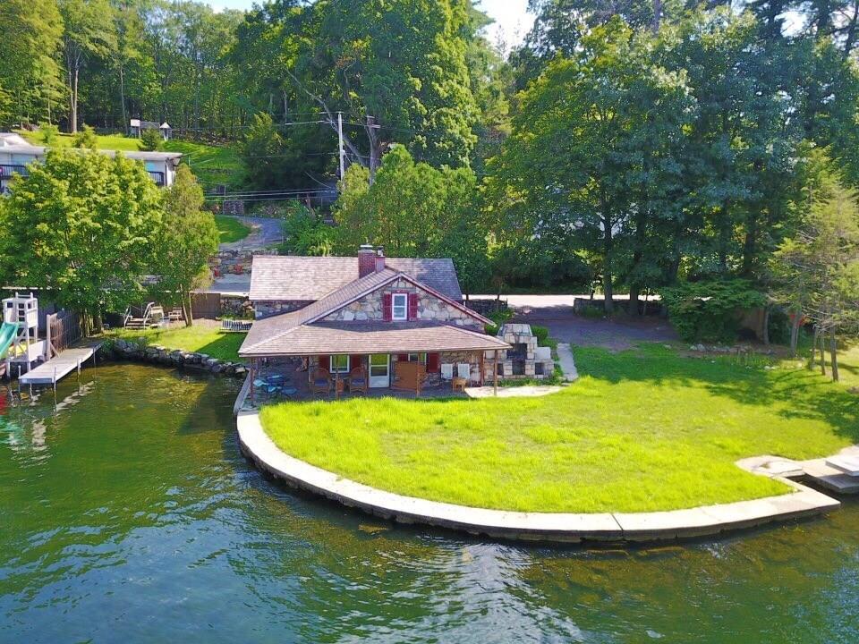 1 of 1 - 751 Lake Boulevard, Mahopac, NY