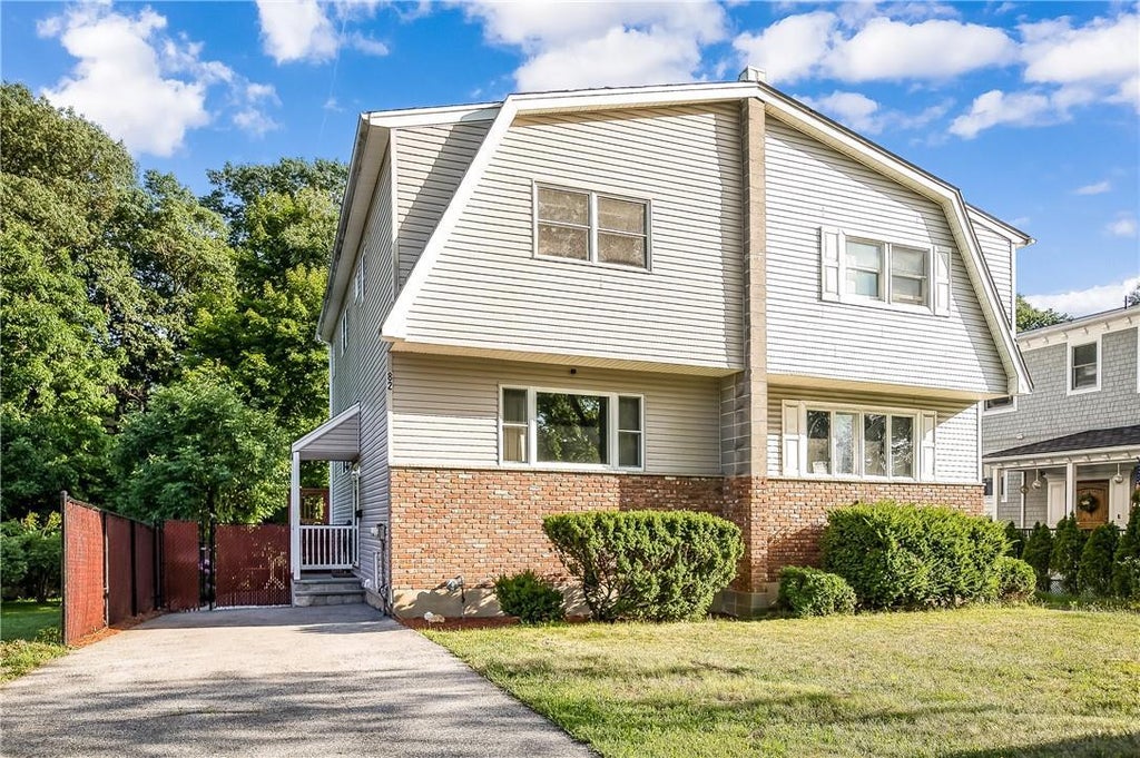 1 of 1 - 82 Lonergan Drive, Suffern, NY