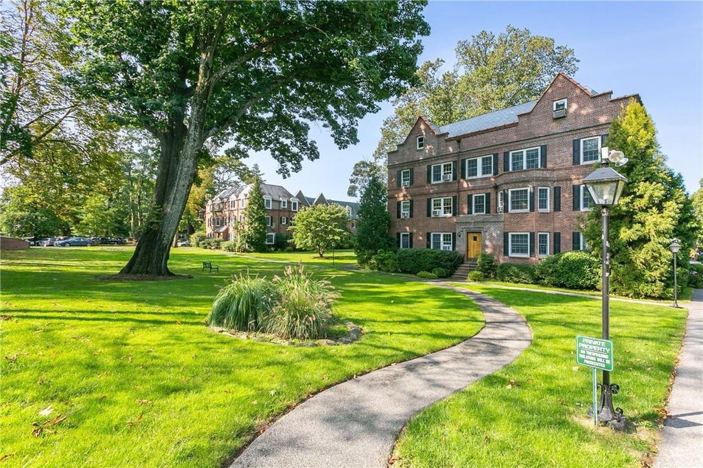 1 of 1 - 765 Broadway # 1g, Hastings-on-Hudson, NY