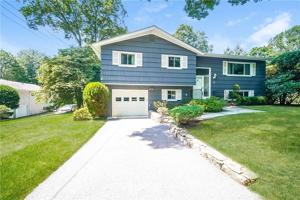 1 of 1 - 18 Robbins Road, Pleasantville, NY