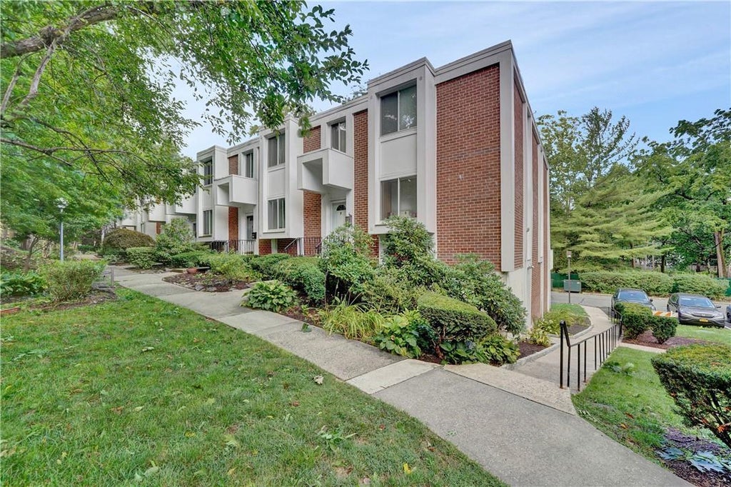 1 of 1 - 1416 Fox Glen Drive, Hartsdale, NY