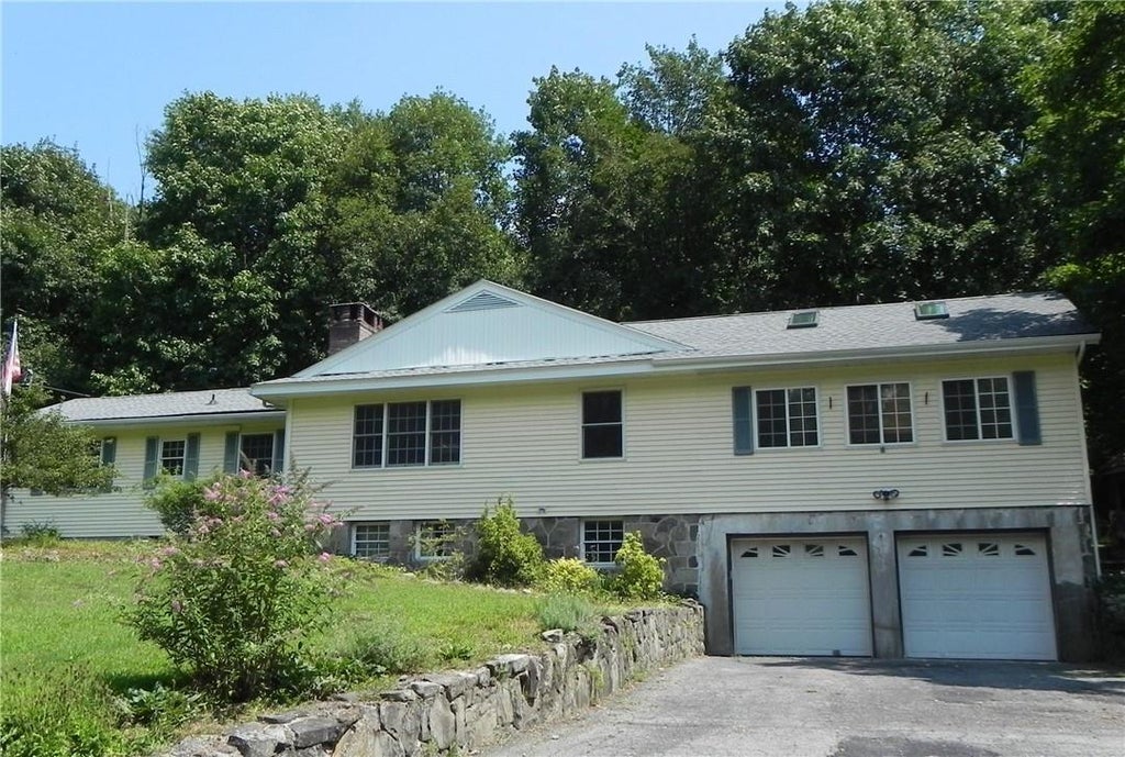 1 of 1 - 121 Farmingdale Road, Chester, NY