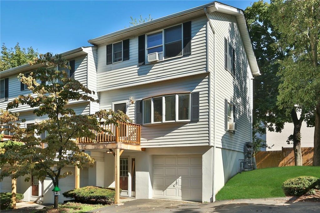 1 of 1 - 17 Wood Court #, Tarrytown, NY