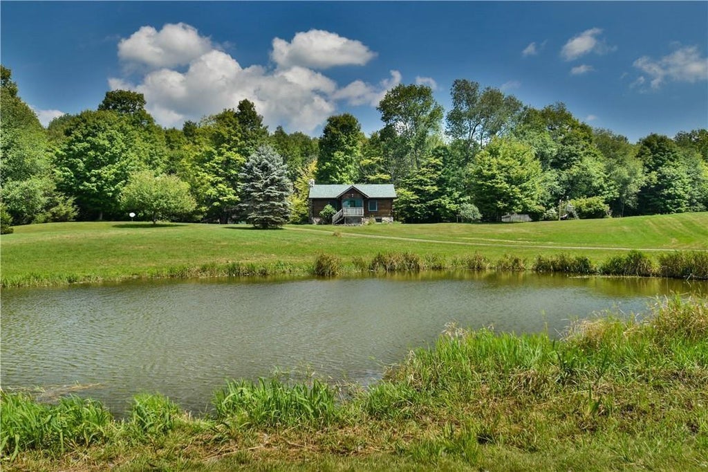 1 of 1 - 318 Perry Road, Swan Lake, NY