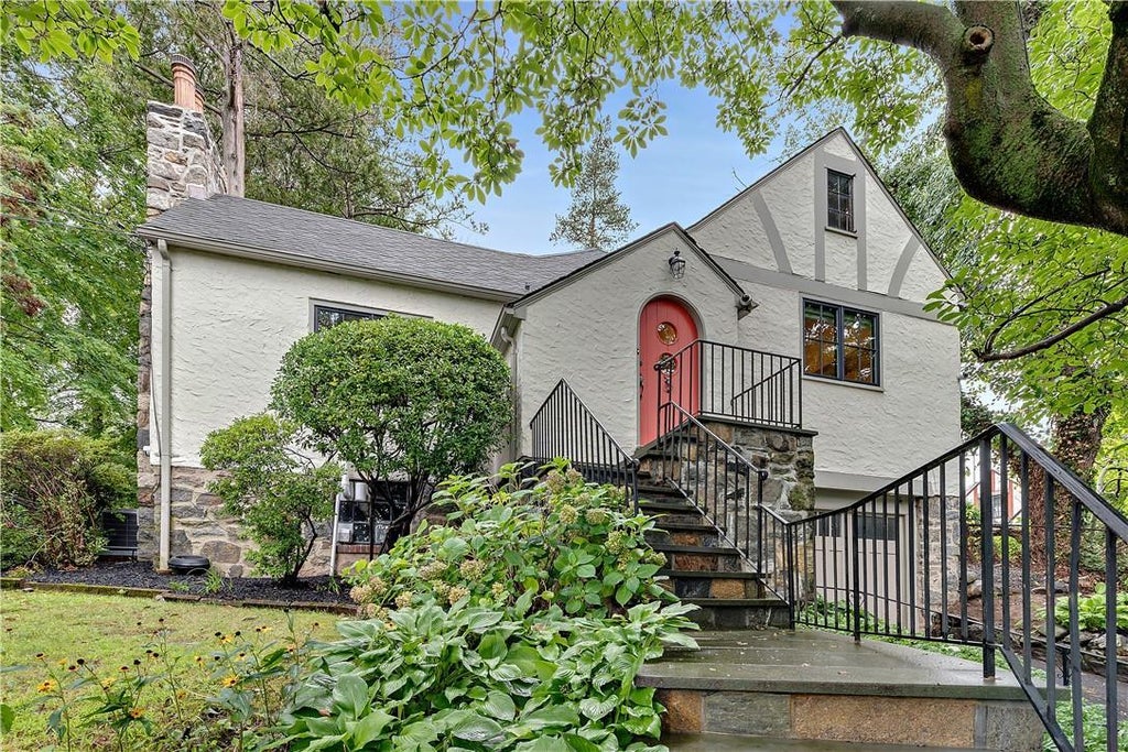1 of 1 - 629 Cortlandt Avenue, Mamaroneck, NY