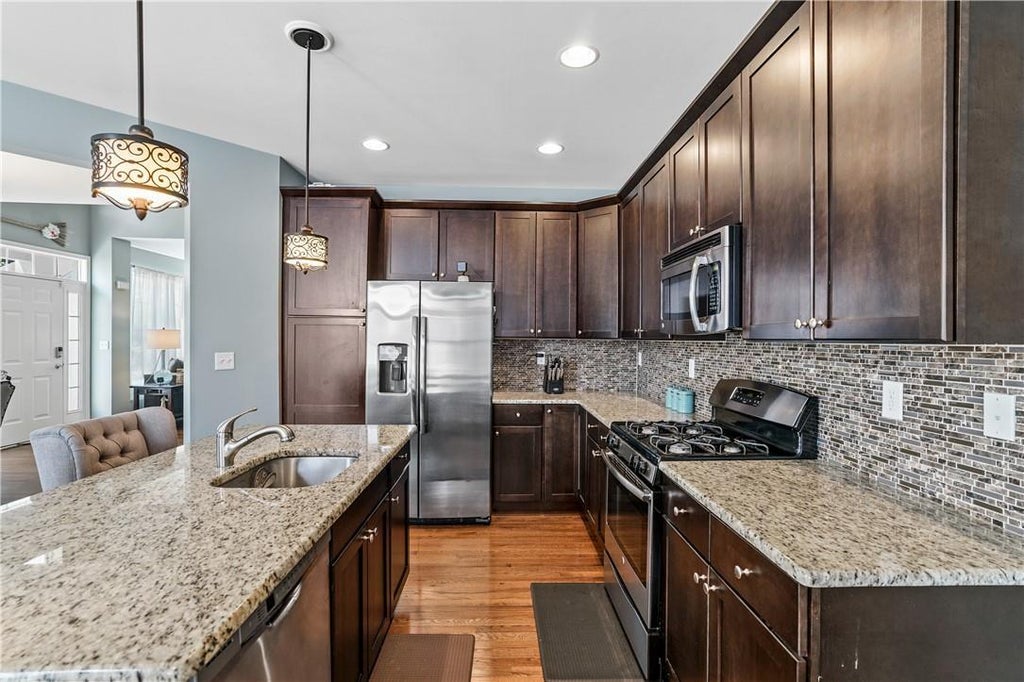 1 of 1 - 7 Rosecrest Court, Middletown, NY