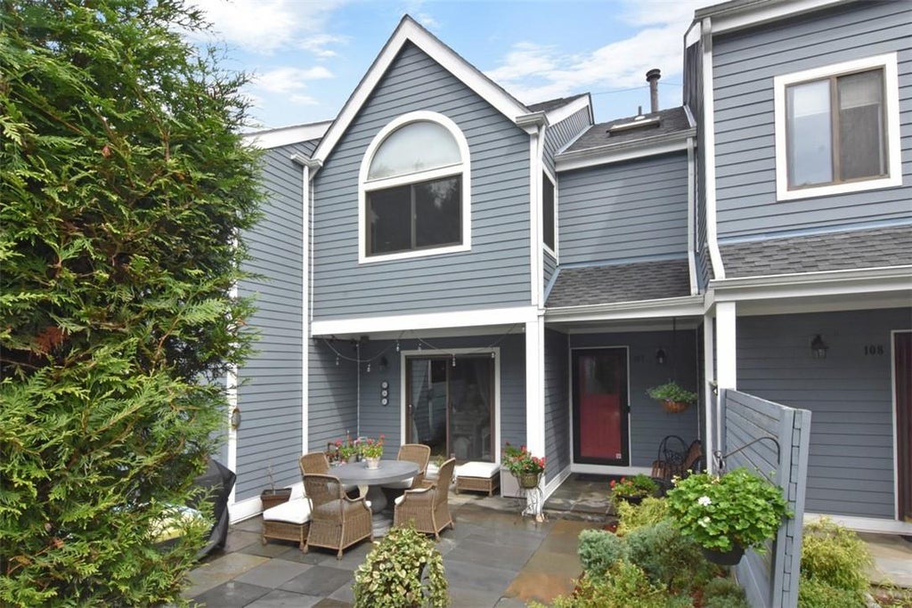 1 of 1 - 107 Valleyview Road 107, Irvington, NY