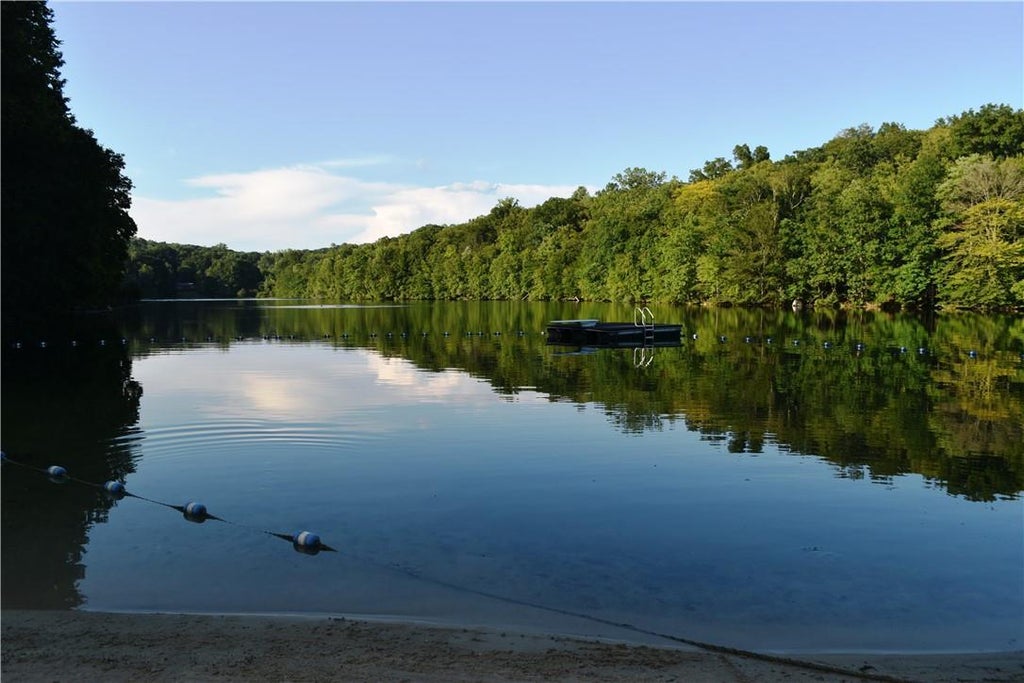 1 of 1 - 85 Macgregor Drive, Mahopac, NY