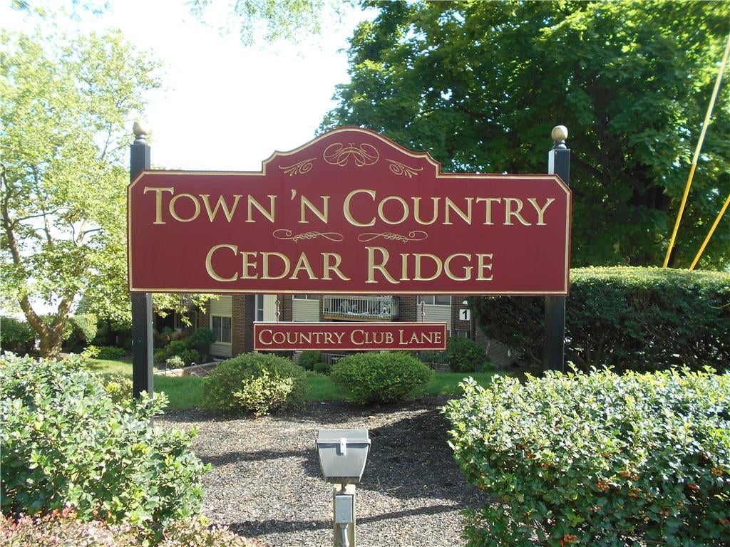 1 of 1 - 27 Country Club Lane, Pomona, NY