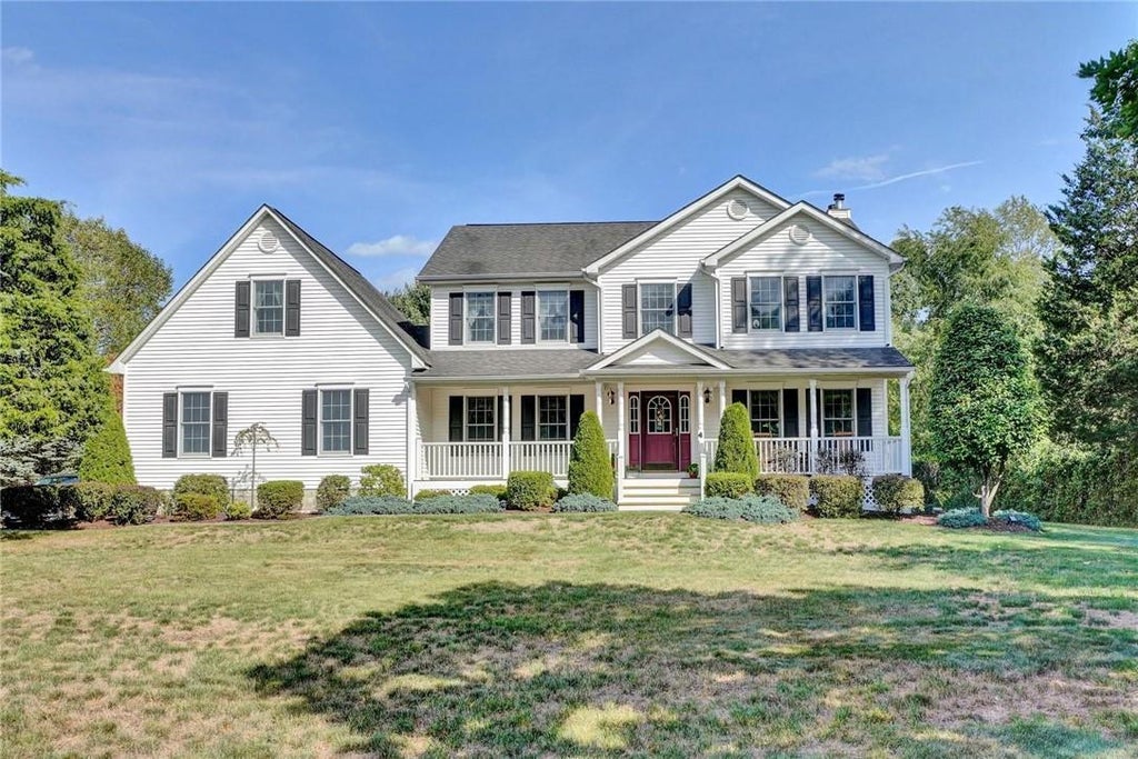 1 of 1 - 4 Canterberry Court, Hopewell Junction, NY