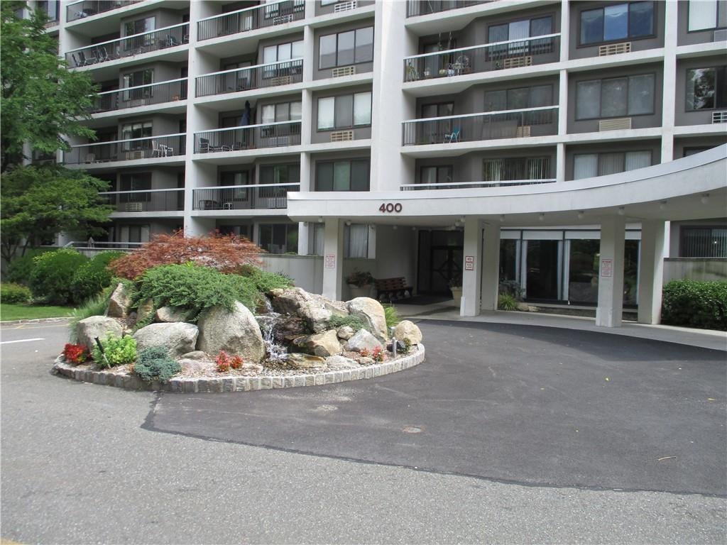 1 of 1 - 400 High Point Drive # 411, Hartsdale, NY
