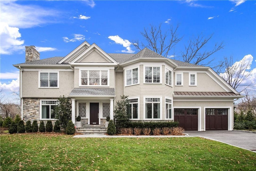 1 of 1 - 2 Harvest Drive, Scarsdale, NY