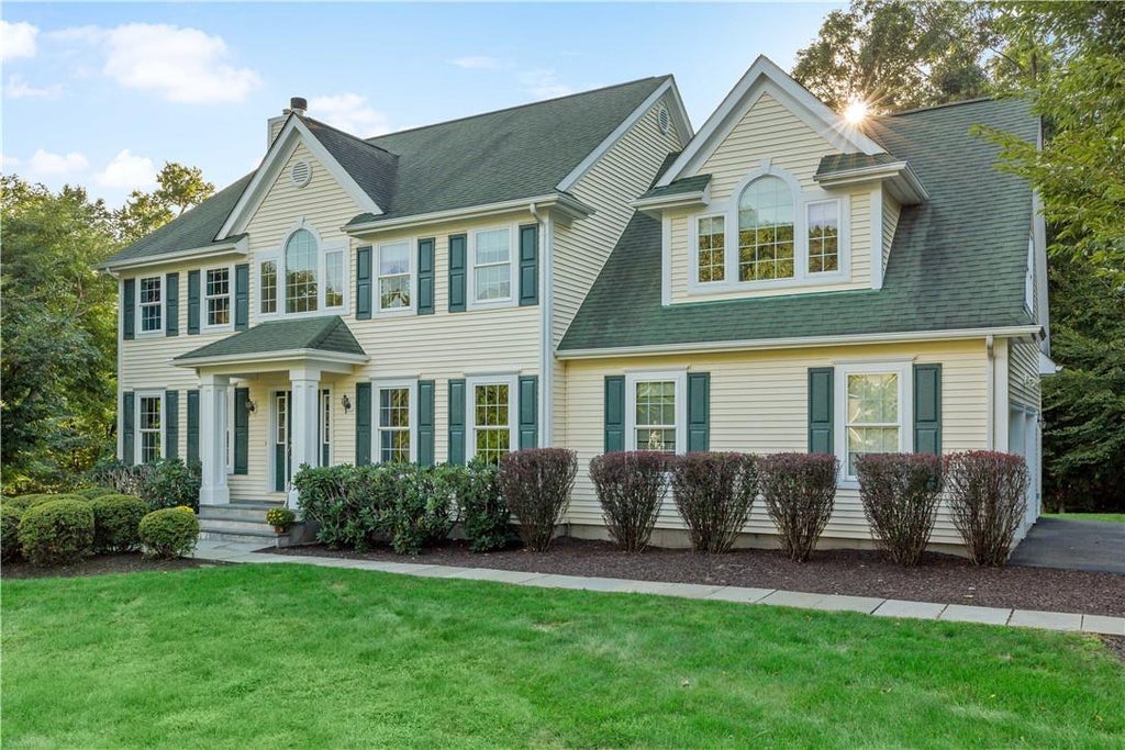 1 of 1 - 2687 Deer Track Court, Mohegan Lake, NY