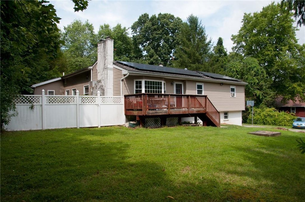 1 of 1 - 86 Lyndon Road, Fishkill, NY