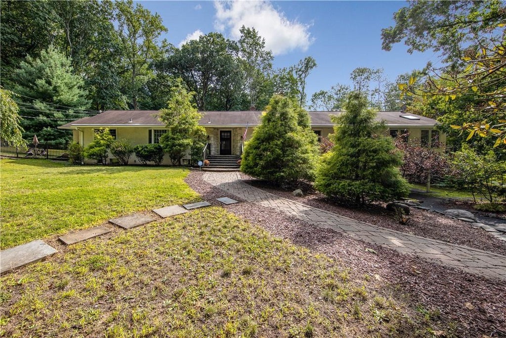 1 of 1 - 137 Van Houten Fields, West Nyack, NY