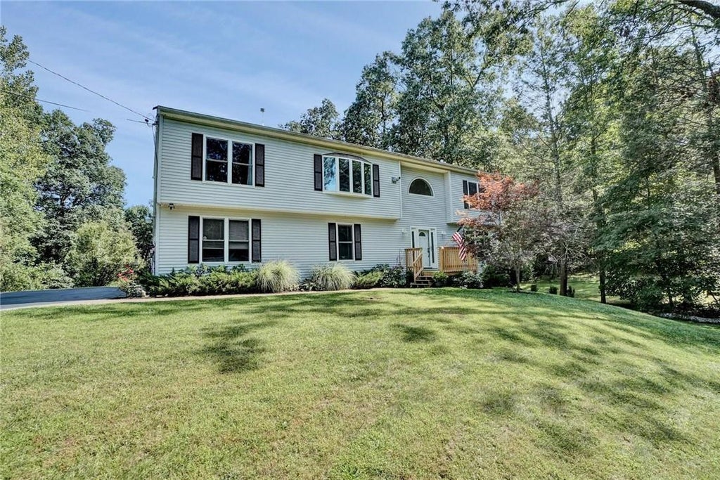 1 of 1 - 297 Oak Ridge Road, Hopewell Junction, NY