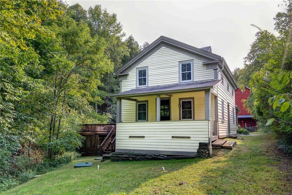 1 of 1 - 604 Milanville Road, Beach Lake, PA