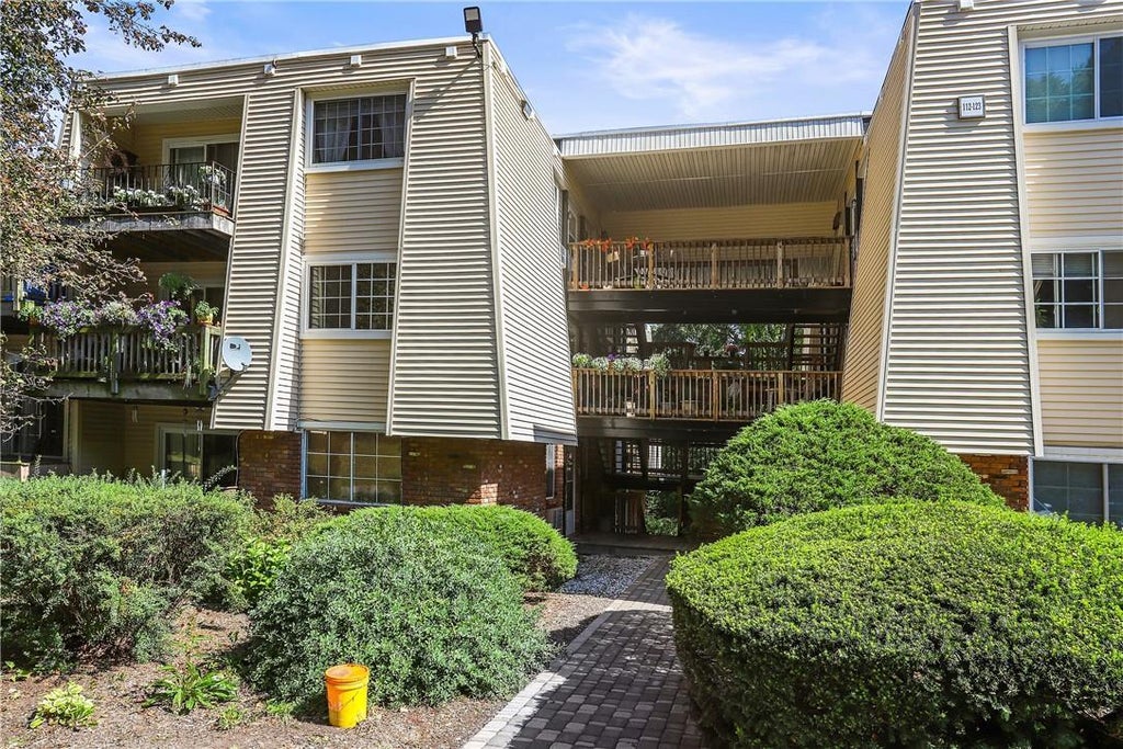 1 of 1 - 120 Fox Run Lane, Carmel, NY