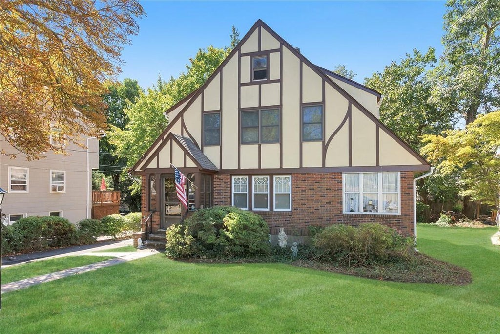 1 of 1 - 30 Haven Court, Nyack, NY