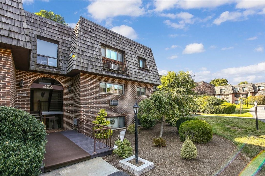 1 of 1 - 8 Briarcliff Drive # 83, Ossining, NY