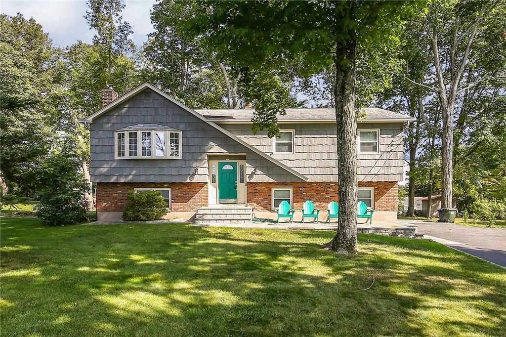 1 of 1 - 7 Summit Road, Mahopac, NY