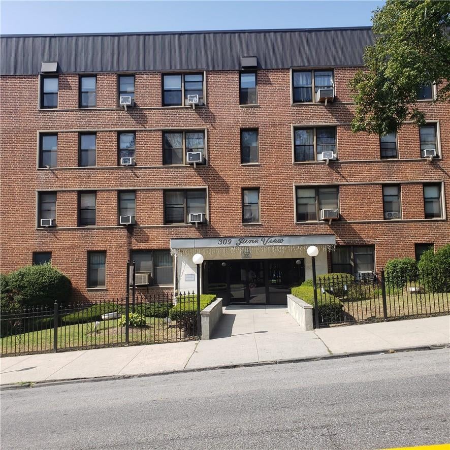1 of 1 - 309 Broadway # 1d, Yonkers, NY