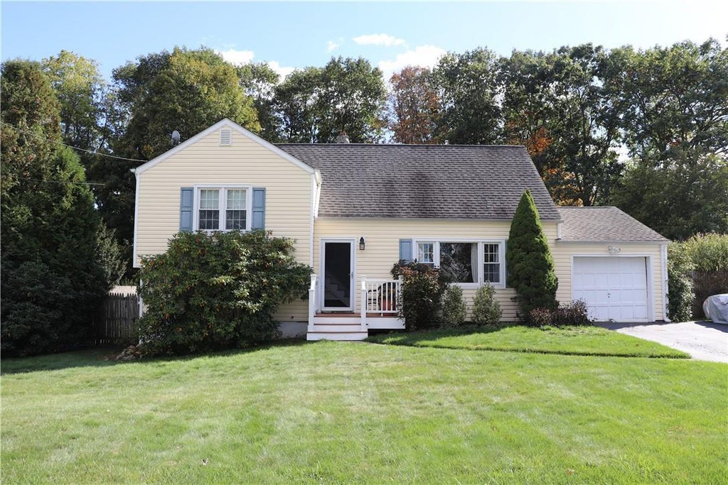 1 of 1 - 21 Floral Road, Cortlandt Manor, NY