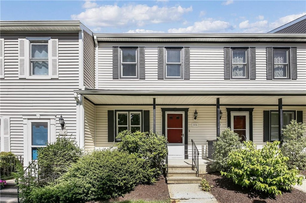 1 of 1 - 504 Mallard Way, Peekskill, NY