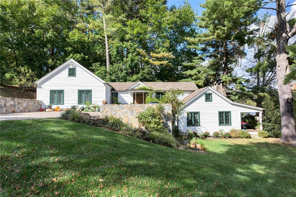 1 of 1 - 22 Gilbert St., South Salem, NY