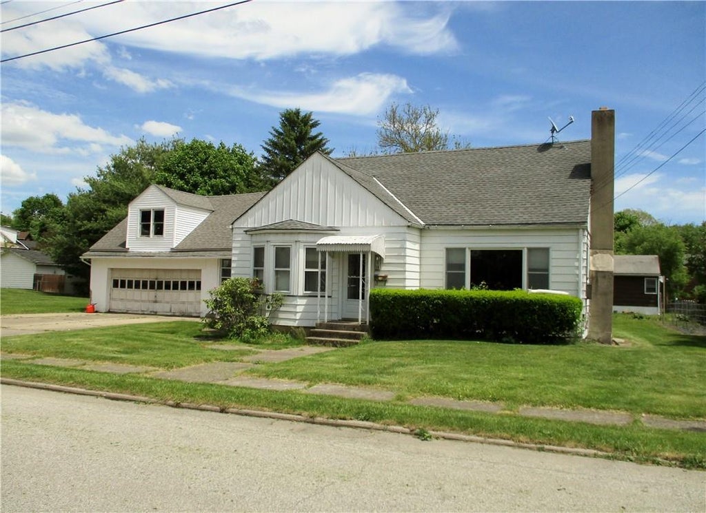 1 of 1 - 119 Mohawk St., Port Jervis, NY