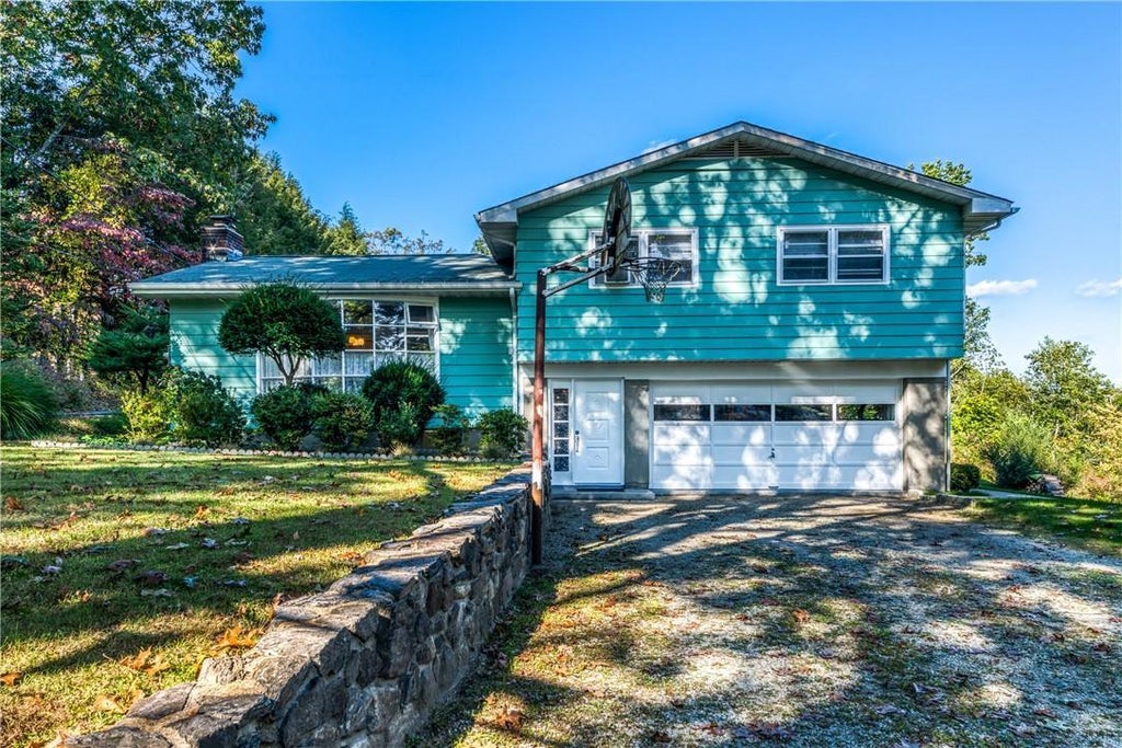 1 of 1 - 7 Sand St., Millwood, NY