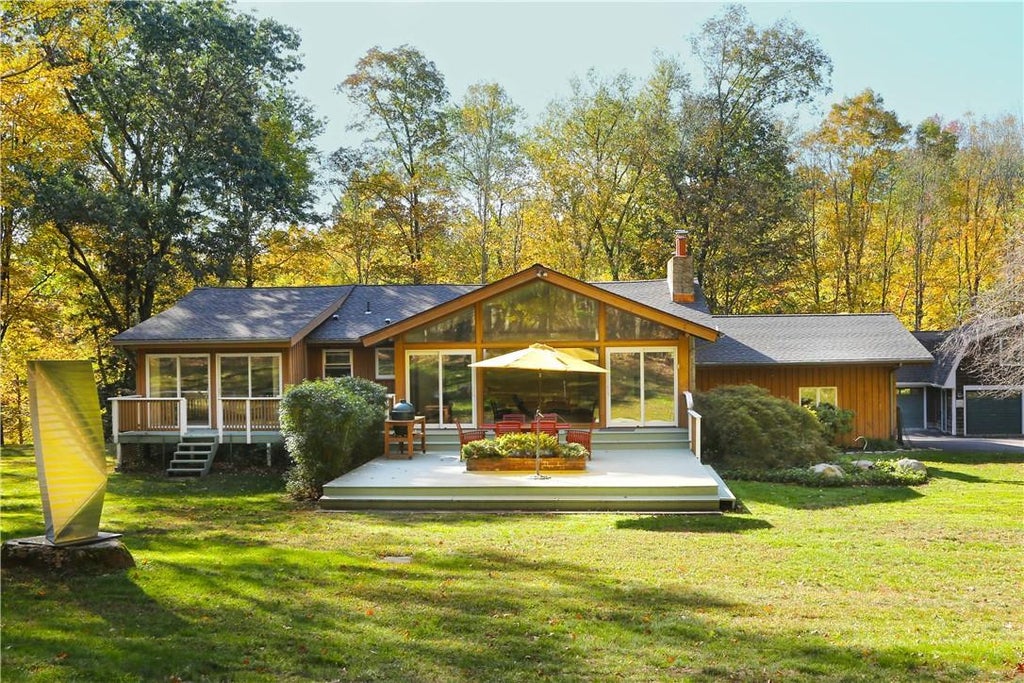 1 of 1 - 8 North Lane, Katonah, NY