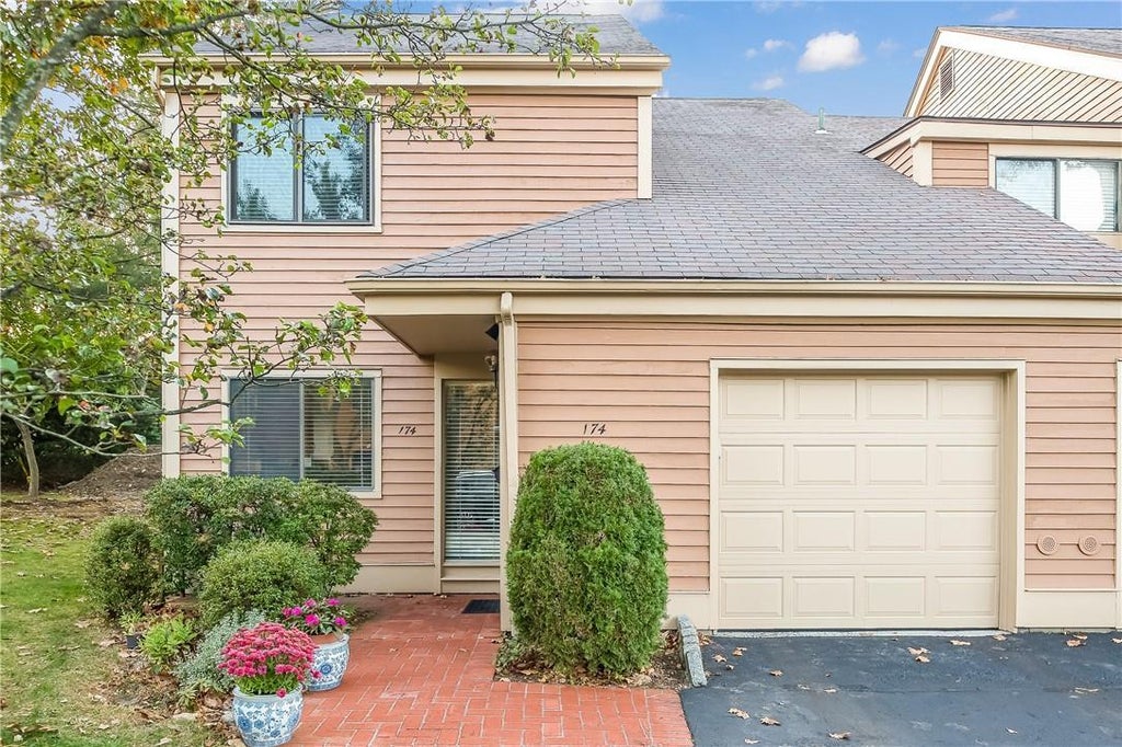 1 of 1 - 174 Ivy Hill Crescent, Rye Brook, NY