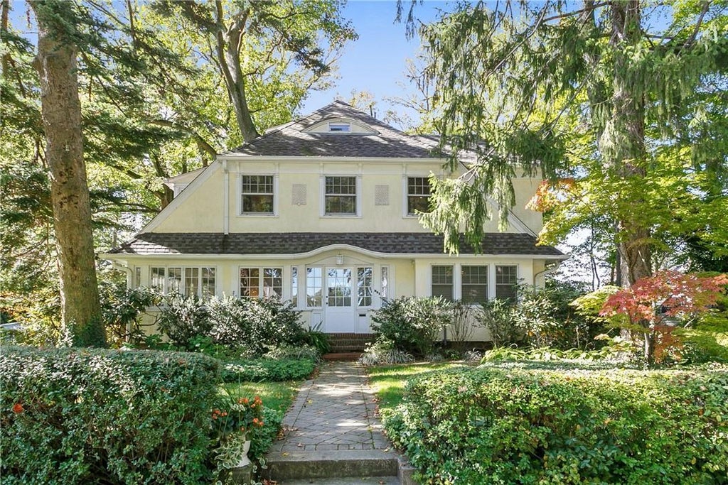 1 of 1 - 251 Ancon Avenue, Pelham, NY