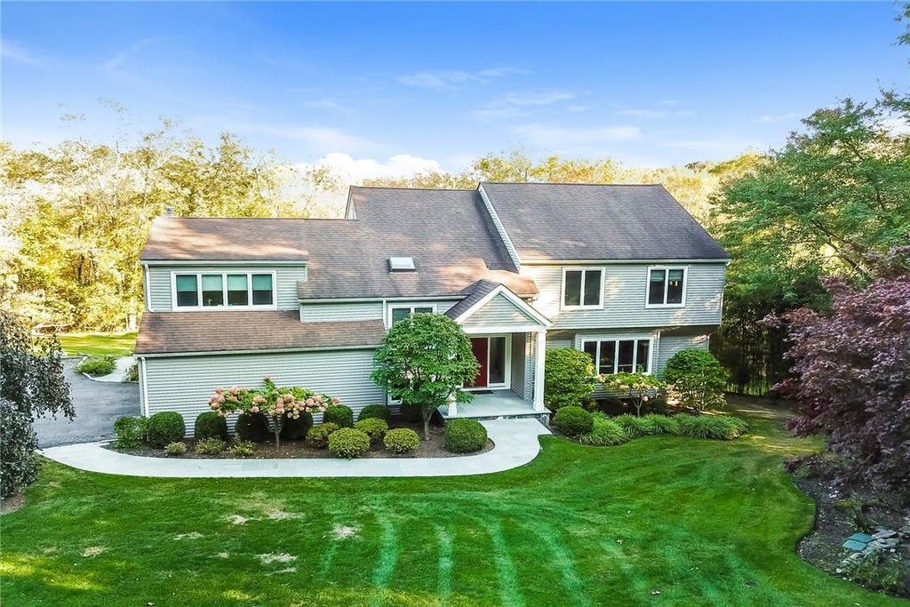 1 of 1 - 117 Deerfield Lane, Pleasantville, NY