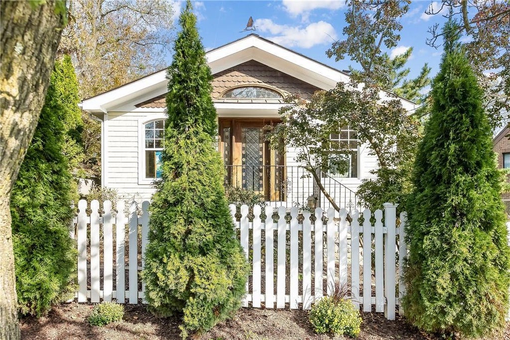 1 of 1 - 9 Cornell Place, Rye, NY