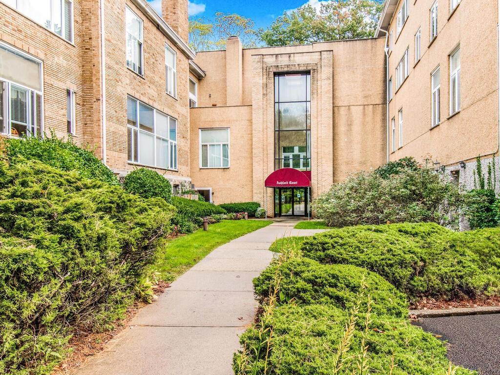 1 of 1 - 520 Ashford Avenue # 18, Ardsley, NY