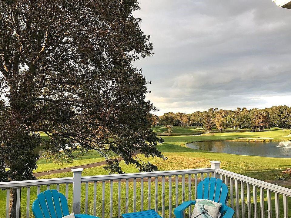 1 of 1 - 111 Windwatch Drive, Hauppauge, NY