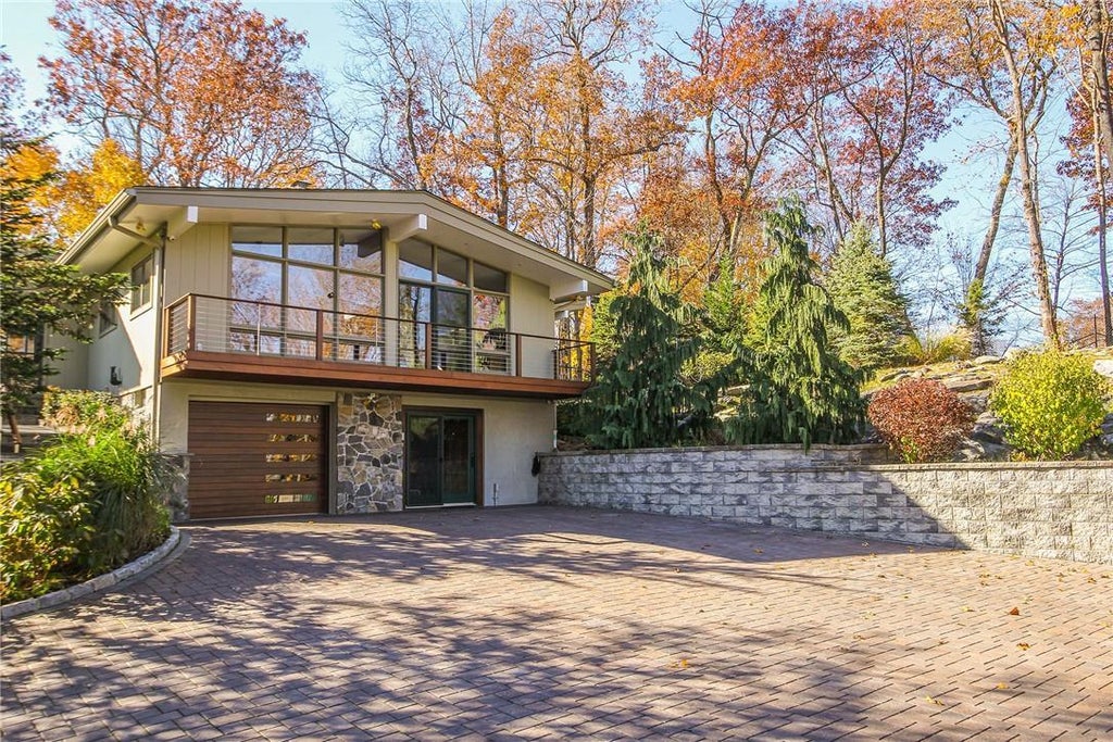 1 of 1 - 28 Banksville Road, Armonk, NY