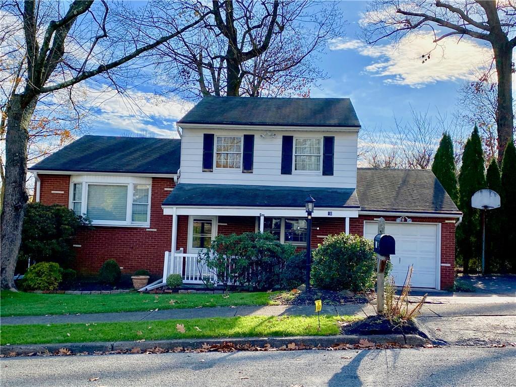1 of 1 - 10 Dogwood Lane, Orangeburg, NY
