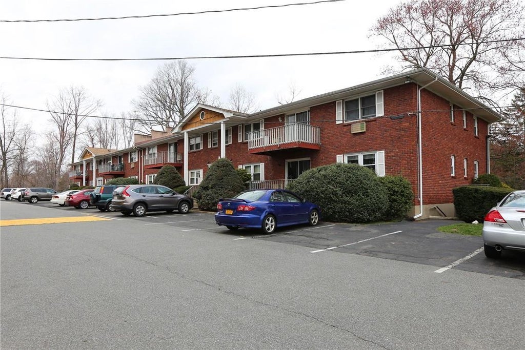 1 of 1 - 82 Demarest Avenue # 22, West Nyack, NY
