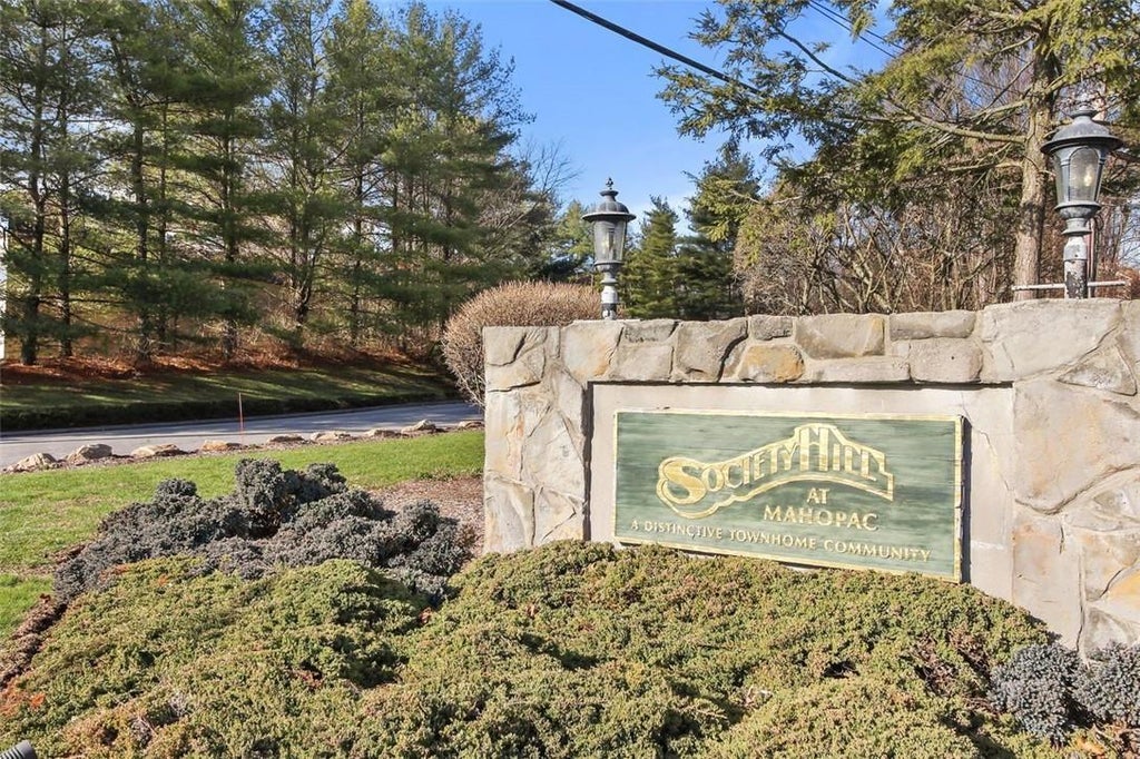 1 of 1 - 11 Penelope Court, Mahopac, NY