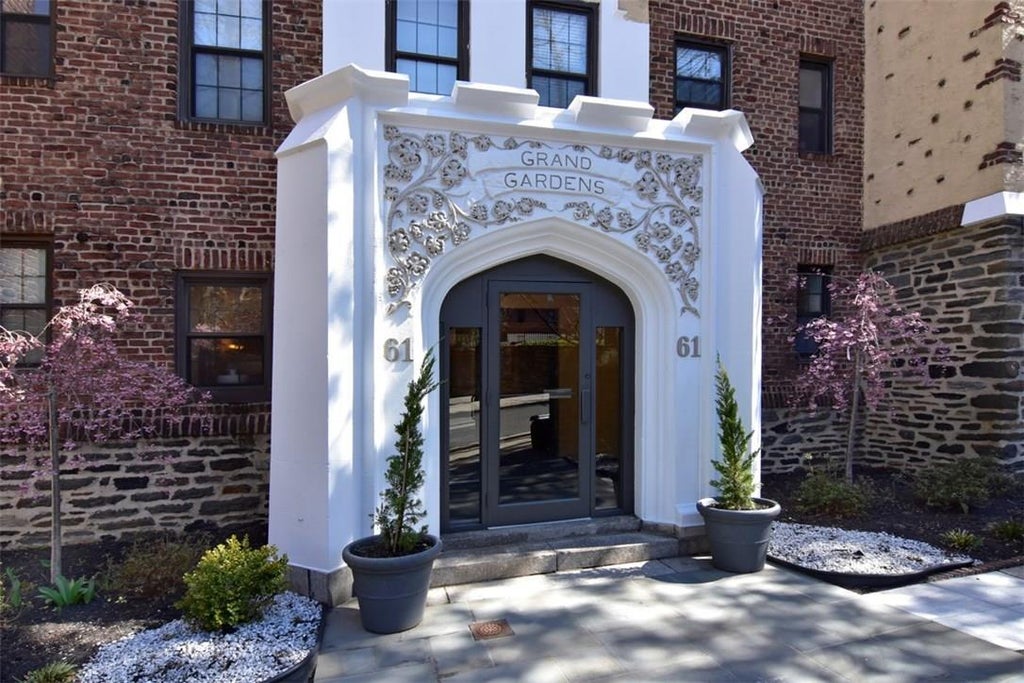 1 of 1 - 61 Grand St. # 3g, Mount Vernon, NY