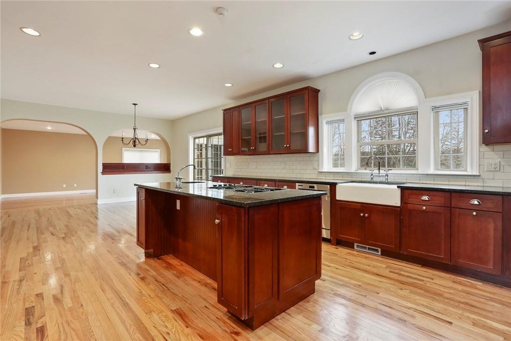 1 of 1 - 19 Strawberry Fields Lane, Mahopac, NY