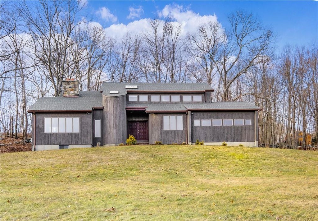1 of 1 - 42 Deer Hill Court, Carmel, NY