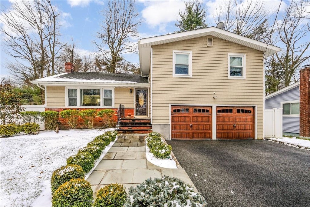 1 of 1 - 7 Arbor Drive, New Rochelle, NY