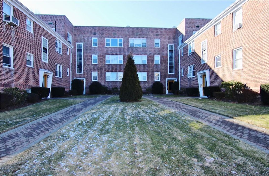 1 of 1 - 32 Broad St. # 1b, Mount Vernon, NY
