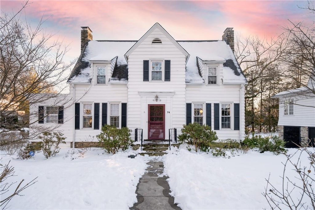 1 of 1 - 74 Boulevard, Pelham, NY