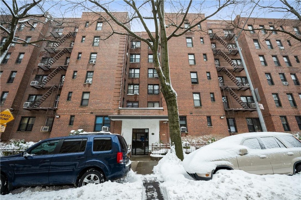 1 of 1 - 3535 Kings College Place # 1l, Bronx, NY