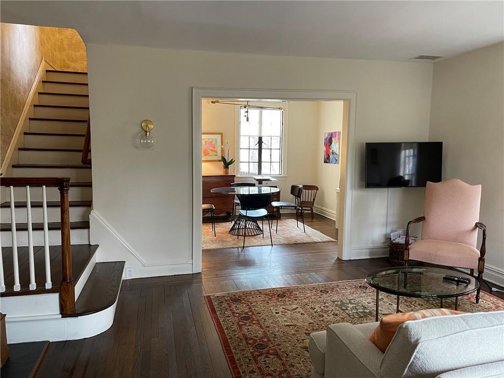 1 of 1 - 8 Brookside Avenue, Pelham, NY